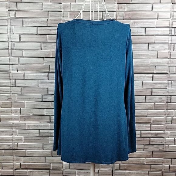 Halston essentials long sleeve crewneck top Size XS - Picture 7 of 11